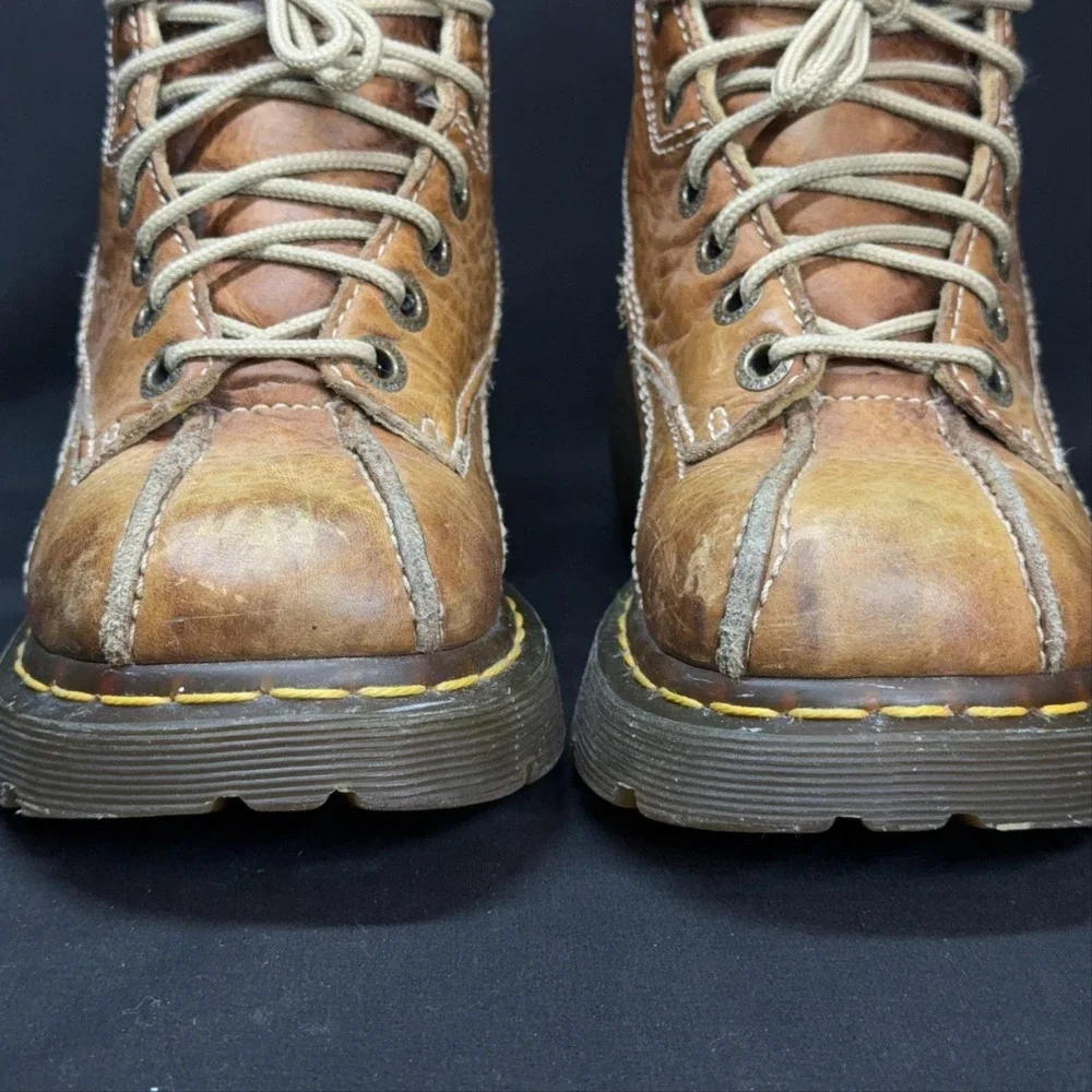 VTG Y2K Dr. Martens Leather Daisy Flower Power Boots Size 6 12281 Platform